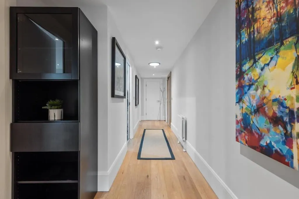 Free Parking - Luxury Penthouse Apartment Belfast 0*,  Großbritannien