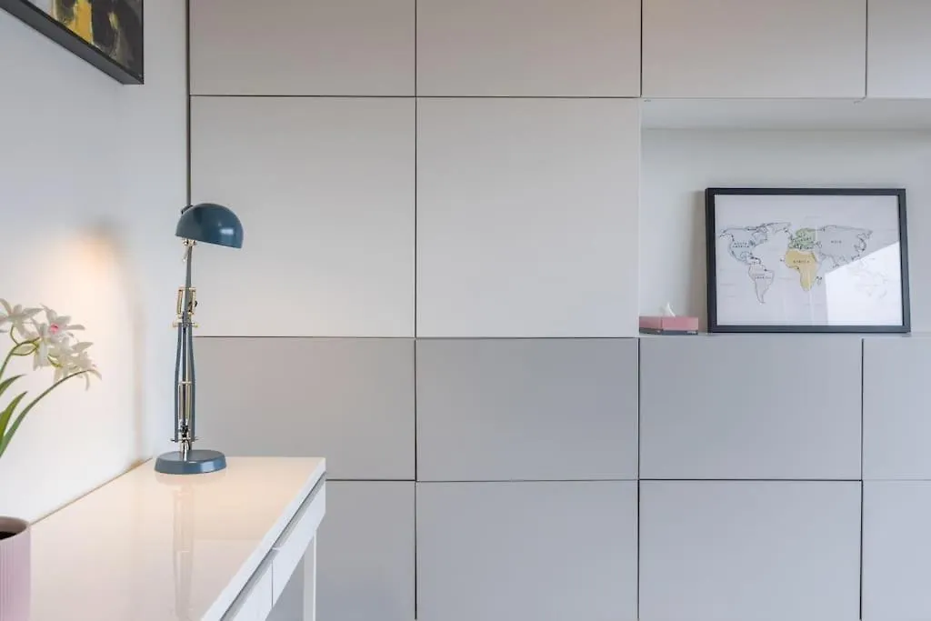 Free Parking - Luxury Penthouse Apartment Belfast