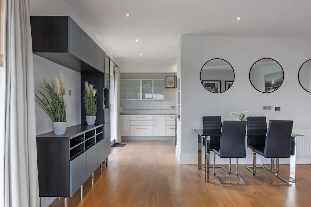 Free Parking - Luxury Penthouse Apartment Belfast 0*,