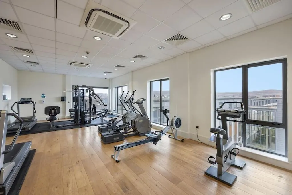Free Parking - Luxury Penthouse Apartment Belfast