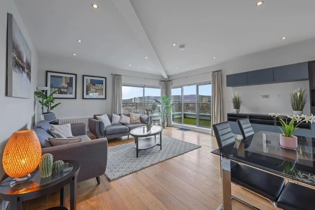 Free Parking - Luxury Penthouse Apartment Belfast United Kingdom